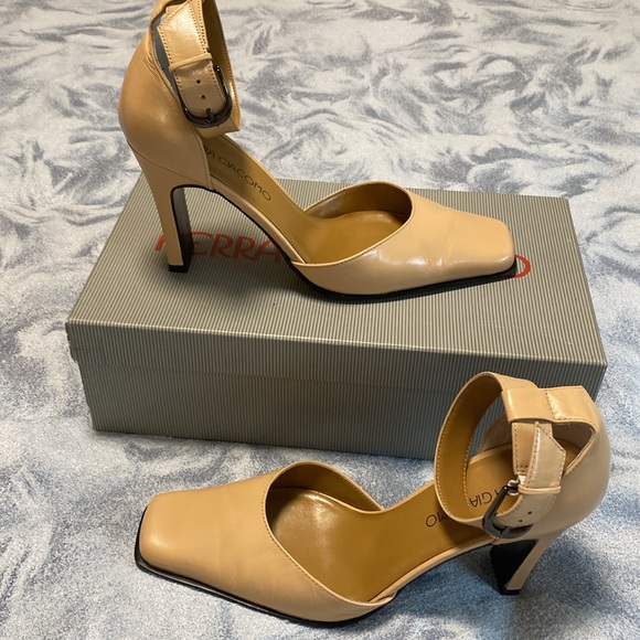 Stunning Ferra Giacomo Shoes - Picture 2 of 6